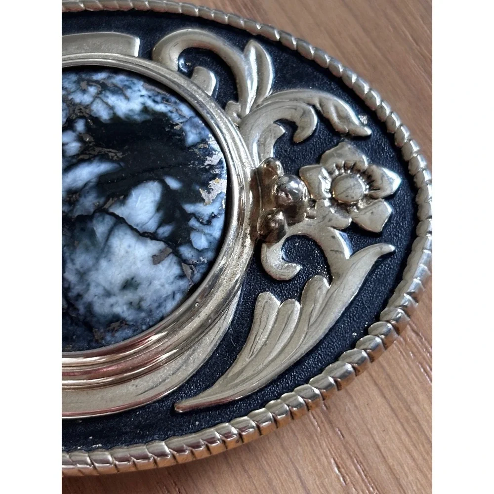 Vintage Style Oval Western Belt Buckle Silver Tone Marbled Stone Floral Filigree